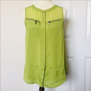 NWT | Kensie green top with zipper detailing